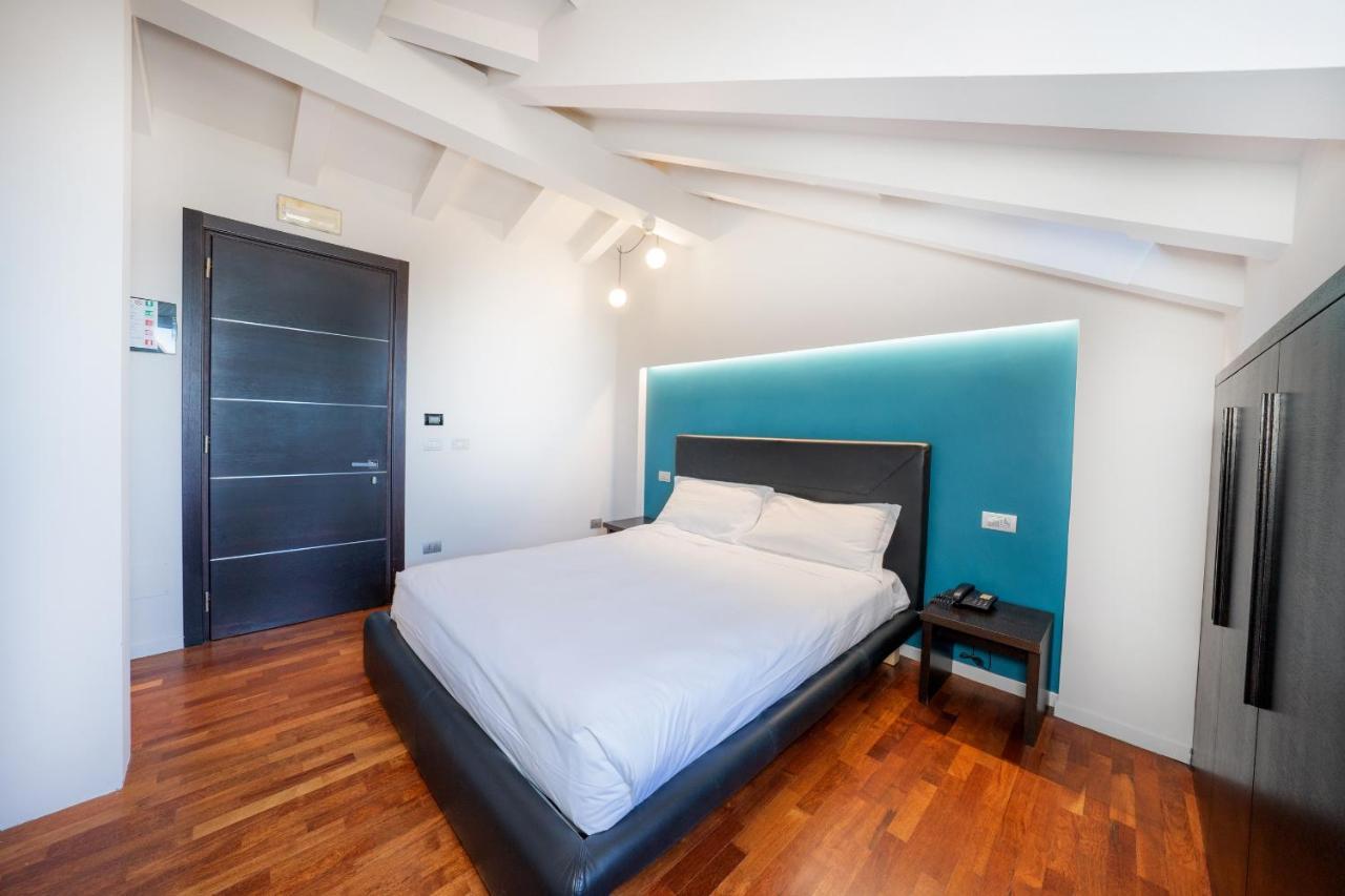 Siriohotel Dormelletto Eksteriør billede